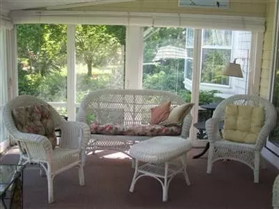 192 School St, Cotuit, MA 02635 photo 11