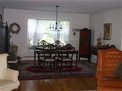 192 School St, Cotuit, MA 02635 photo 12