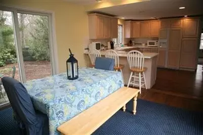 215 Prince Ave, Marstons Mills, MA 02648 photo 13