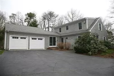 215 Prince Ave, Marstons Mills, MA 02648 photo 4