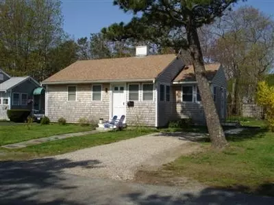 27 Pilgrim, Hyannis, MA 02601 photo 1