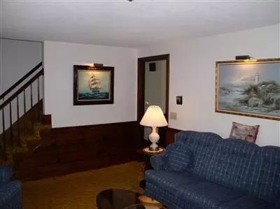 125 Surf Dr, Mashpee, MA 02649 photo 6