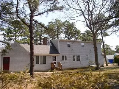 125 Surf Dr, Mashpee, MA 02649 photo 4
