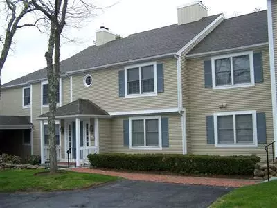 727 Main St #E-3, Osterville, MA 02655 photo 1