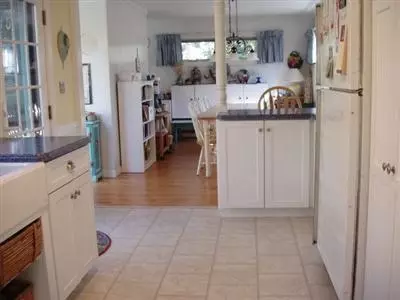25 Bay Rd, Eastham, MA 02642 photo 3