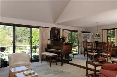 116 Old Kings Rd, Cotuit, MA 02635 photo 5
