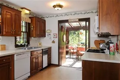 116 Old Kings Rd, Cotuit, MA 02635 photo 7