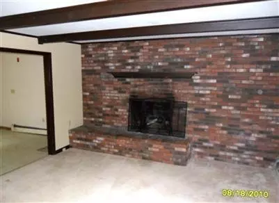 600 County Rd, Pocasset, MA 02559 photo 5