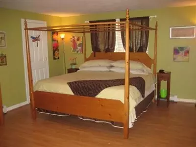 16 Midway Rd, Pocasset, MA 02559 photo 10