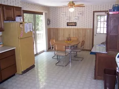 78 Franklin Ave, Hyannis, MA 02601 photo 2