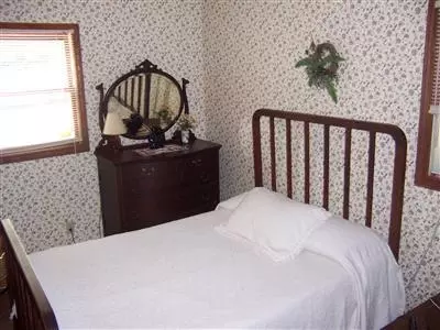 78 Franklin Ave, Hyannis, MA 02601 photo 7