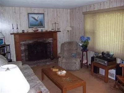 78 Franklin Ave, Hyannis, MA 02601 photo 4