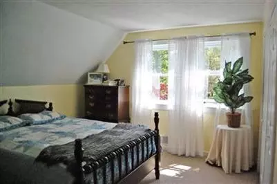 409 Ashers E Path, Mashpee, MA 02649 photo 9