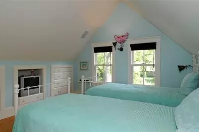 1194 Main St, Cotuit, MA 02635 photo 10