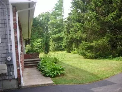 105 Hathaway St, Wareham, MA 02571 photo 5