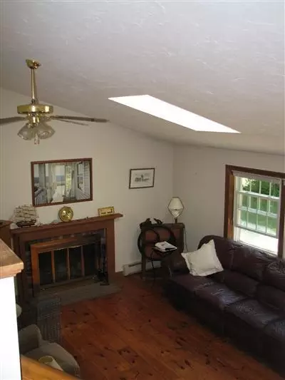 48 Seans Cir, Centerville, MA 02632 photo 3