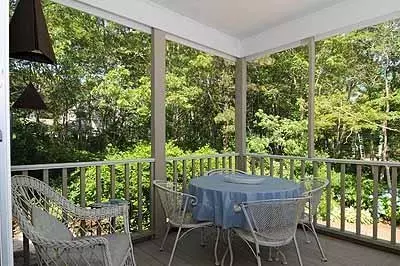 17 Wheelhouse Ln, Mashpee, MA 02649 photo 4