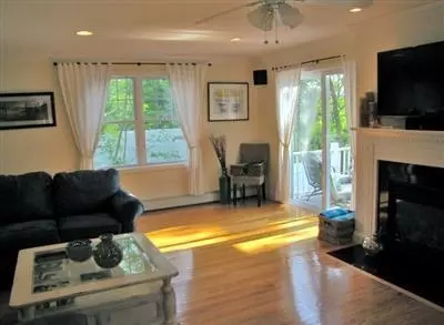90 Summit Ave, Wellfleet, MA 02667 photo 4
