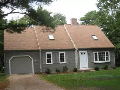 32 Dolar Davis Rd, Centerville, MA 02632 photo 1