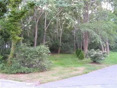 35 Tracy Ln, Eastham, MA 02642 photo 2