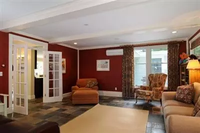 617 Main St, Osterville, MA 02655 photo 12