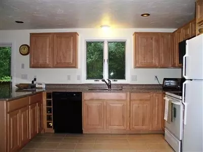 37 Windsor Way, Mashpee, MA 02649 photo 10