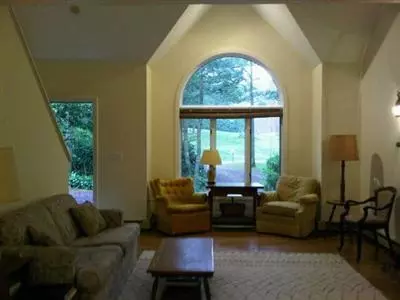 37 Windsor Way, Mashpee, MA 02649 photo 12