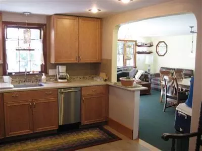 121 Rudder Rd, West Hyannisport, MA 02672 photo 6