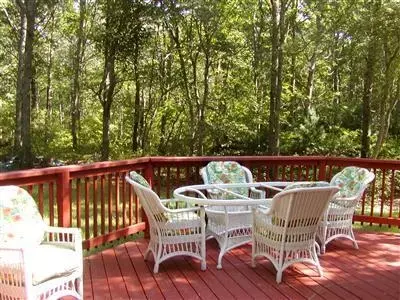 608 Skunknet Rd, Centerville, MA 02632 photo 2