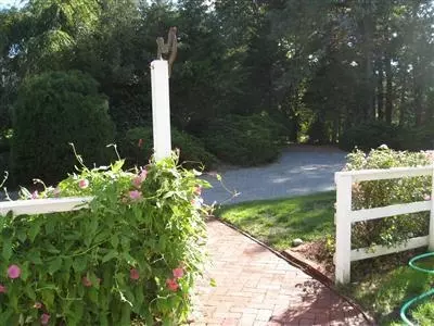 52 Middle Pond, Marstons Mills, MA 02648 photo 2