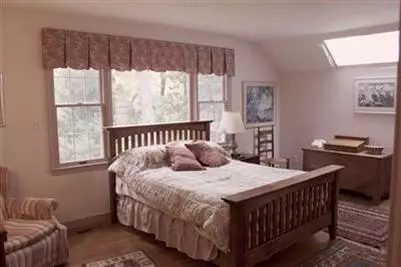 52 Middle Pond, Marstons Mills, MA 02648 photo 10
