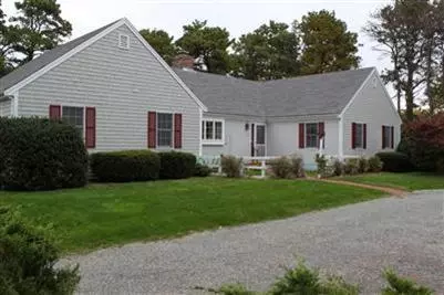 52 Middle Pond, Marstons Mills, MA 02648 photo 1