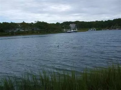 352 Monomoscoy Rd, Mashpee, MA 02649 photo 3