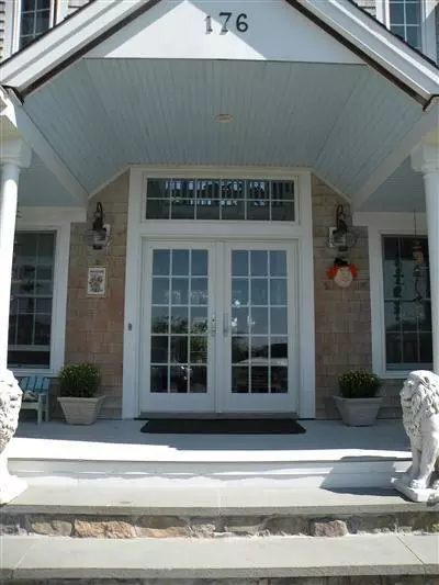 176 Bog Rd, Marstons Mills, MA 02648 photo 3