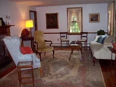 92 Cotuit Cove Rd, Cotuit, MA 02635 photo 9