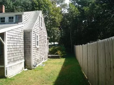 248 Mitchells Way, Hyannis, MA 02601 photo 2