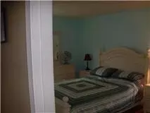 111 Southgate Dr, Hyannis, MA 02601 photo 9