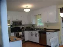 111 Southgate Dr, Hyannis, MA 02601 photo 4