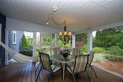 26 Square Rigger Ln, Hyannis, MA 02601 photo 16