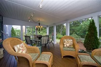 26 Square Rigger Ln, Hyannis, MA 02601 photo 18