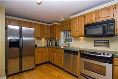 26 Square Rigger Ln, Hyannis, MA 02601 photo 12