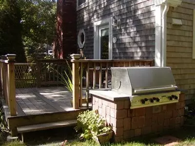521 Cotuit Rd, Mashpee, MA 02649 photo 9