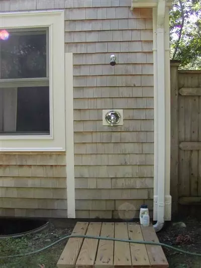 521 Cotuit Rd, Mashpee, MA 02649 photo 7