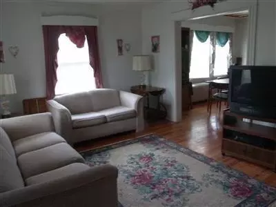 54 Chase St, Hyannis, MA 02601 photo 10