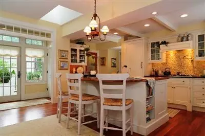 1106 Main St, Cotuit, MA 02635 photo 8