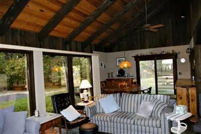 20 Mary Rd, Eastham, MA 02642 photo 2