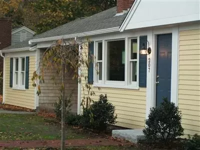 207 Sisson Rd, Harwich, MA 02645 photo 1