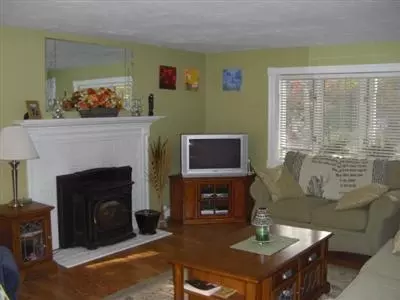 186 Simons Narrows Rd, Mashpee, MA 02649 photo 10
