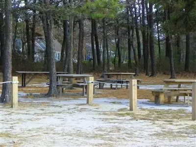 33 Nehoiden Rd, Mashpee, MA 02649 photo 5