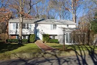 79 Longfellow Dr, Centerville, MA 02632 photo 1